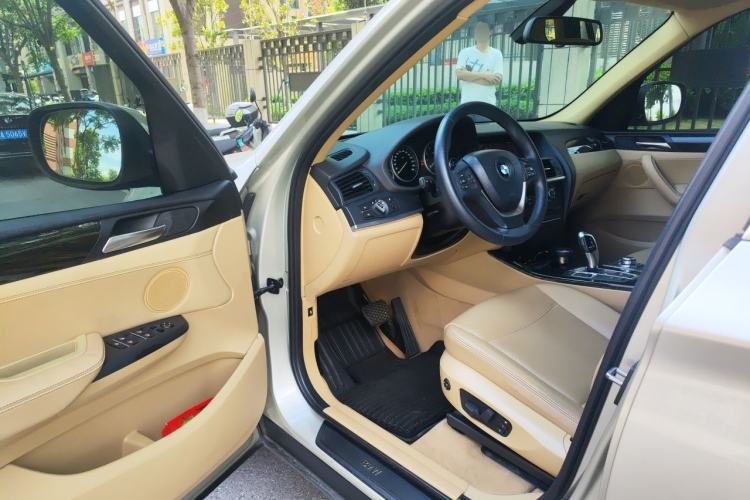 Used BMW X3 2011 xDrive28i Luxury Model Driver Seat