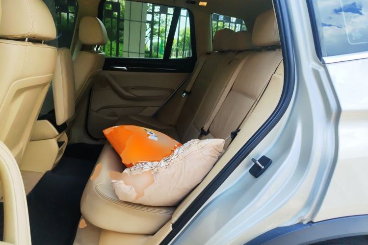 Used BMW X3 2011 xDrive28i Luxury Model Left Rear Seat