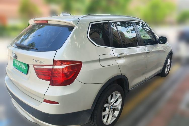 Used BMW X3 2011 xDrive28i Luxury Model Rear Right 45 Deg