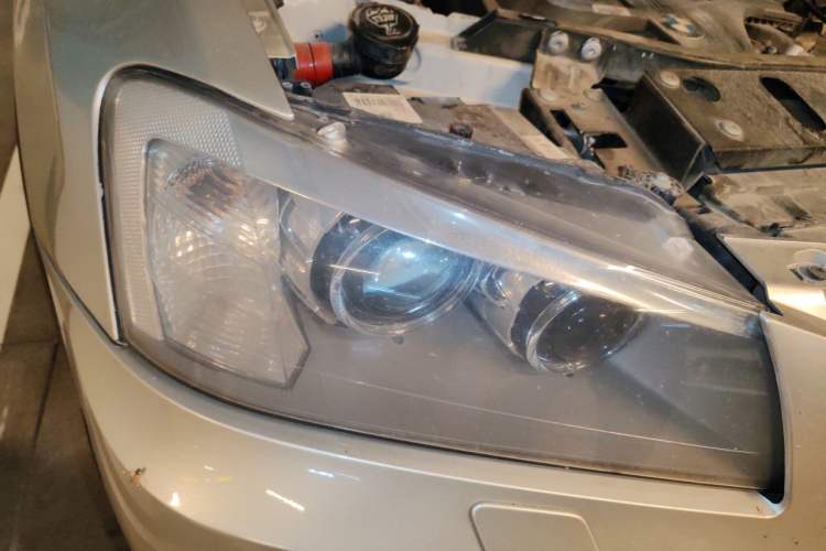 Used BMW X3 2011 xDrive35i Luxury Model Right Front Headlight