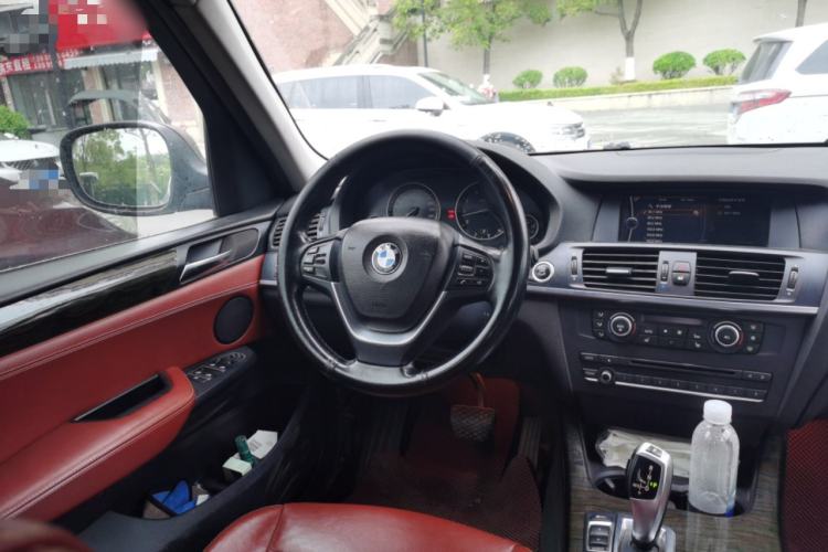 Used BMW X3 2011 xDrive28i Luxury Model Steering Wheel