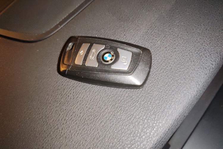 Used BMW X3 2011 xDrive35i Luxury Model Vehicle Key