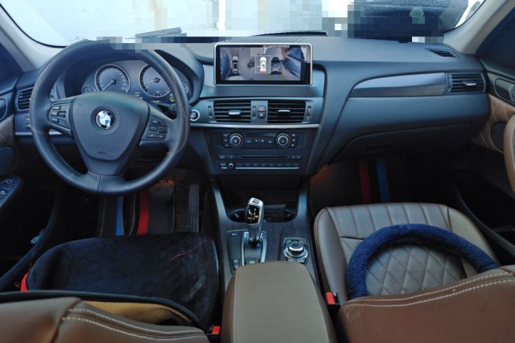Used BMW X3 2011 xDrive28i Leading Model Center Console
