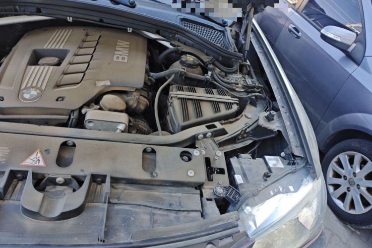 Used BMW X3 2011 xDrive28i Leading Model Engine Bay Left