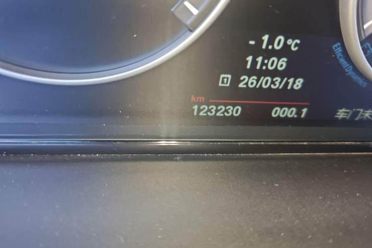 Used BMW X3 2011 xDrive28i Leading Model Odometer Close Up