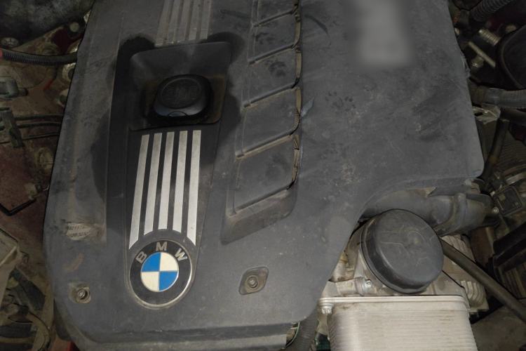 Used BMW X3 2011 xDrive28i Leading Model Engine Bay