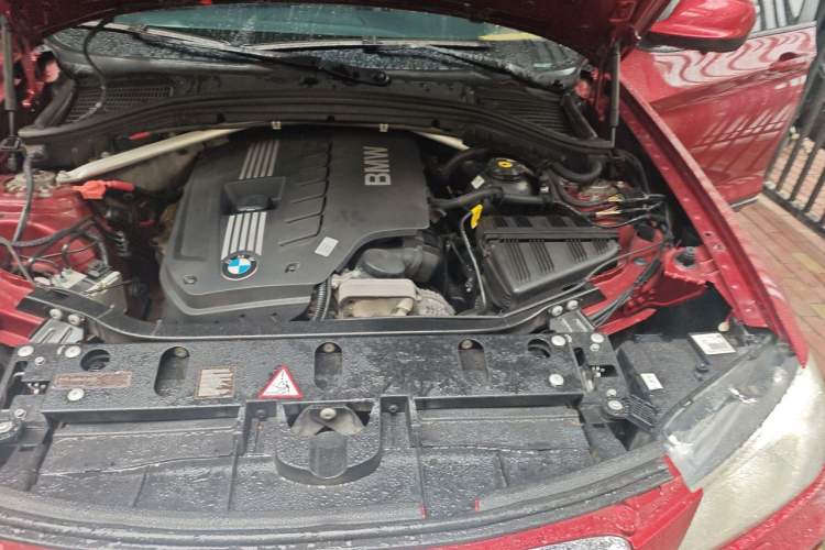 Used BMW X3 2011 xDrive28i Leading Model Engine Bay Left