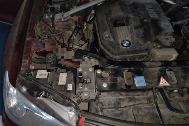 Used BMW X3 2011 xDrive28i Luxury Model Engine Bay Right