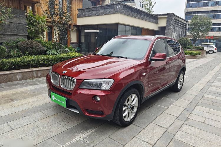 Used BMW X3 2011 xDrive28i Luxury Model Exterior 2