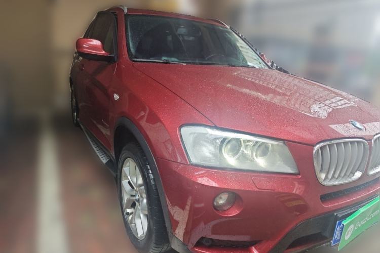 Used BMW X3 2011 xDrive28i Leading Model Front Right 45 Deg