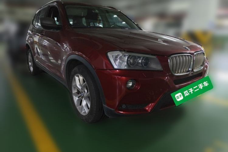 Used BMW X3 2011 xDrive28i Leading Model Front Right 45 Deg