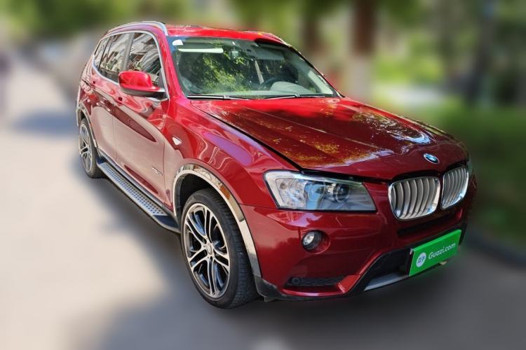 Used BMW X3 2011 xDrive28i Luxury Model Front Right 45 Deg