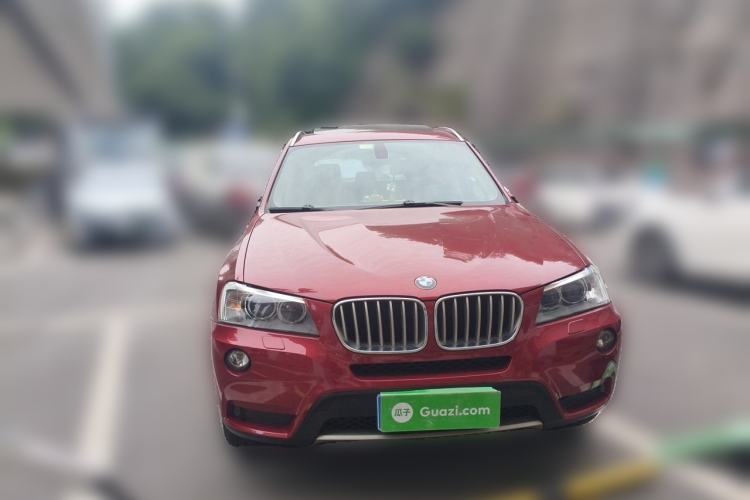 Used BMW X3 2011 xDrive28i Luxury Model Front Right 45 Deg