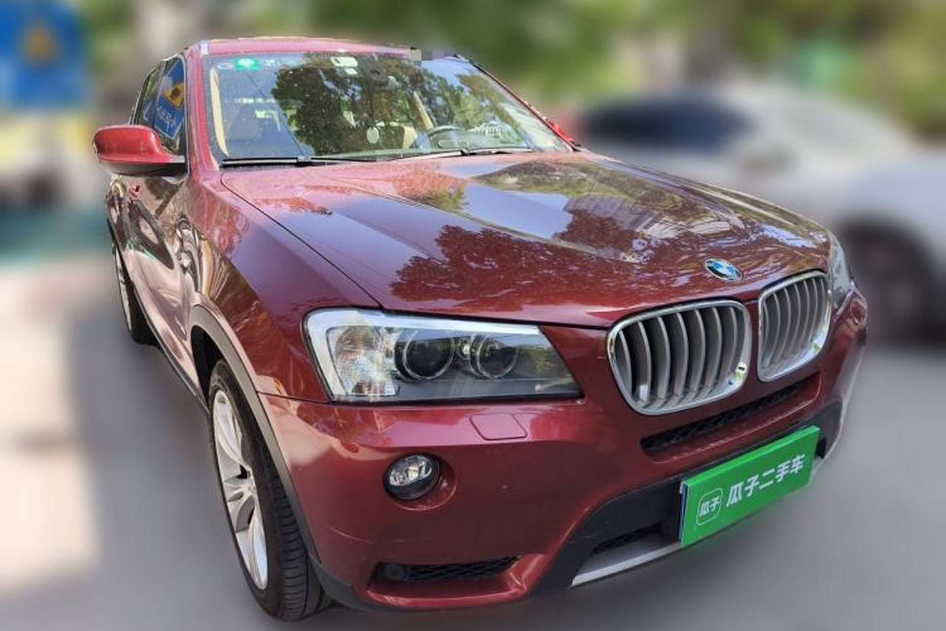 Used BMW X3 2011 xDrive35i Luxury Model Front Right 45 Deg