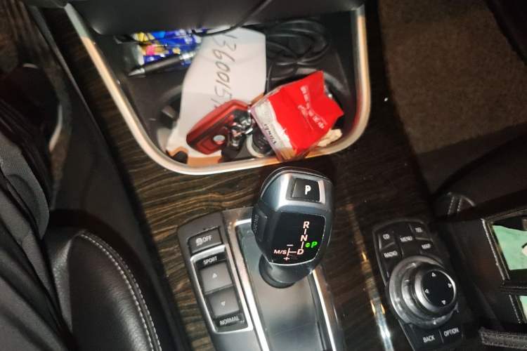 Used BMW X3 2011 xDrive28i Leading Model Gear Lever