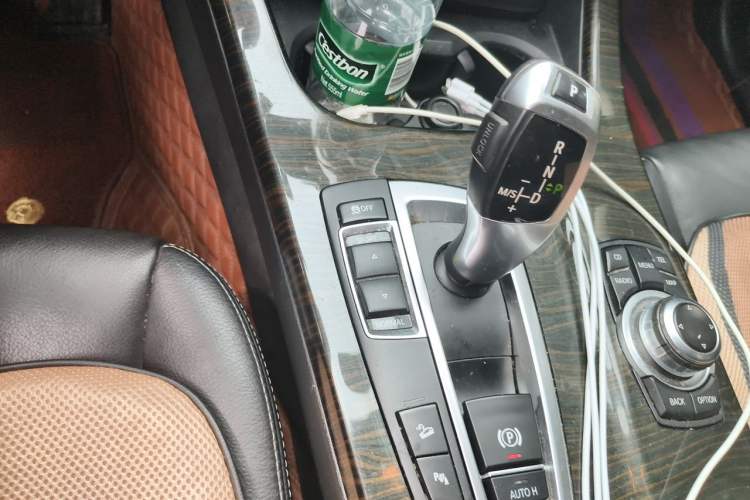 Used BMW X3 2011 xDrive28i Luxury Model Gear Lever