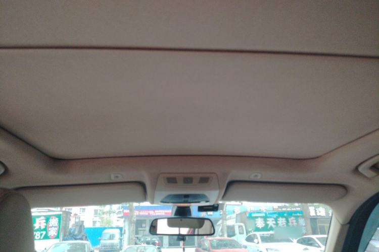 Used BMW X3 2011 xDrive28i Luxury Model Headliner