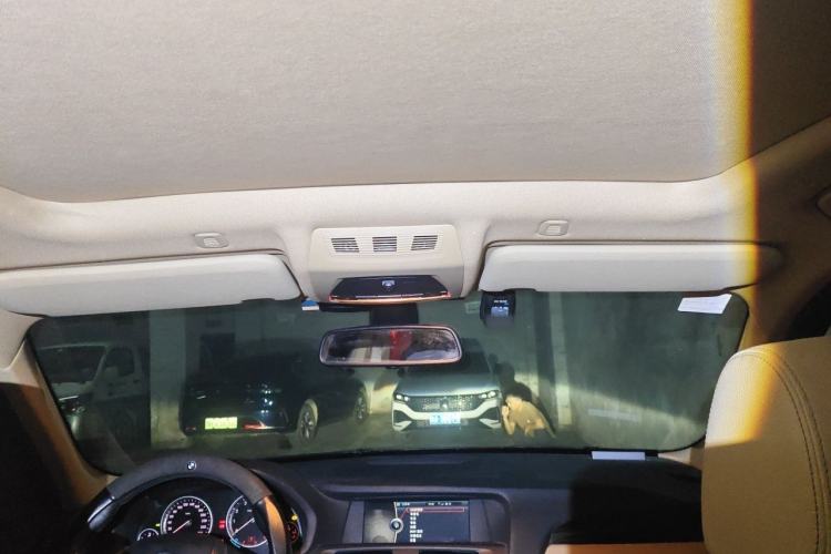 Used BMW X3 2011 xDrive28i Luxury Model Headliner