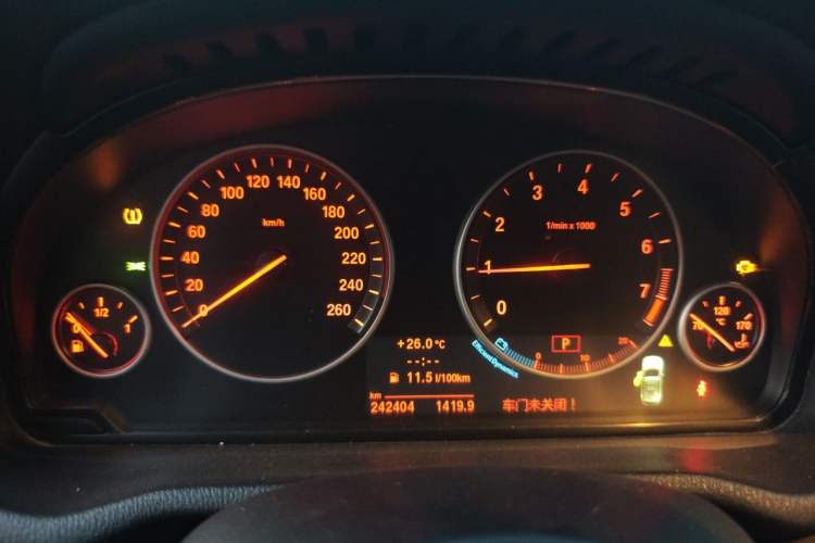 Used BMW X3 2011 xDrive28i Luxury Model Instrument Cluster