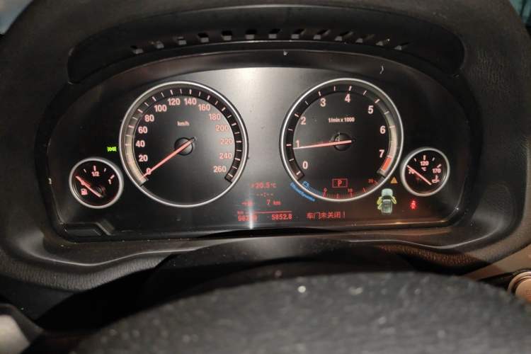 Used BMW X3 2011 xDrive28i Luxury Model Instrument Cluster