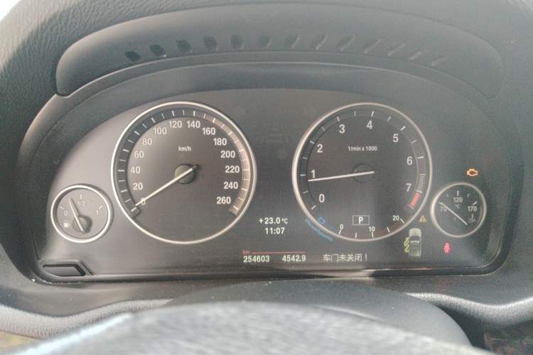 Used BMW X3 2011 xDrive28i Luxury Model Instrument Cluster