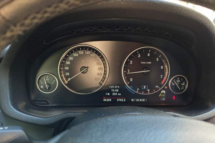 Used BMW X3 2011 xDrive28i Luxury Model Instrument Cluster