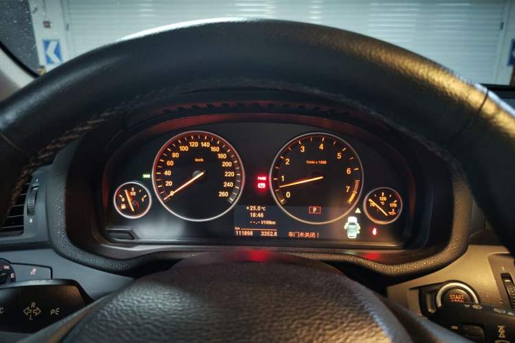 Used BMW X3 2011 xDrive28i Luxury Model Instrument Cluster