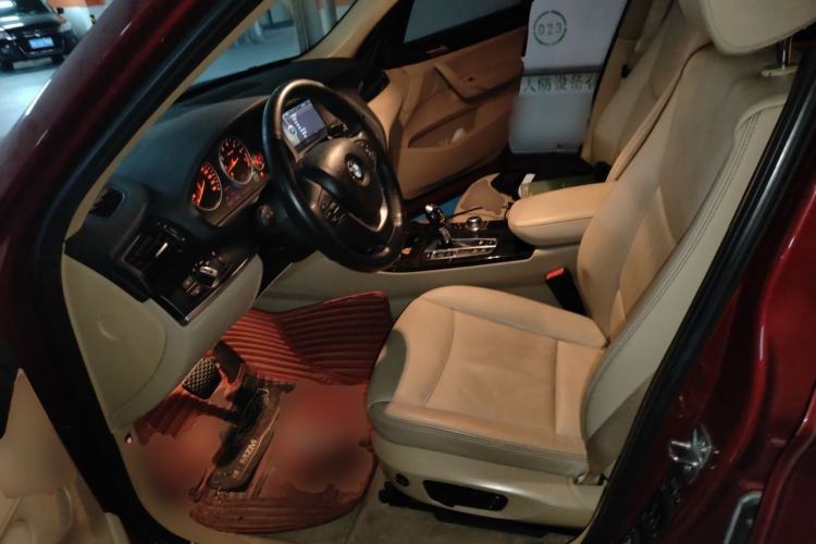 Used BMW X3 2011 xDrive28i Luxury Model Left Front Seat