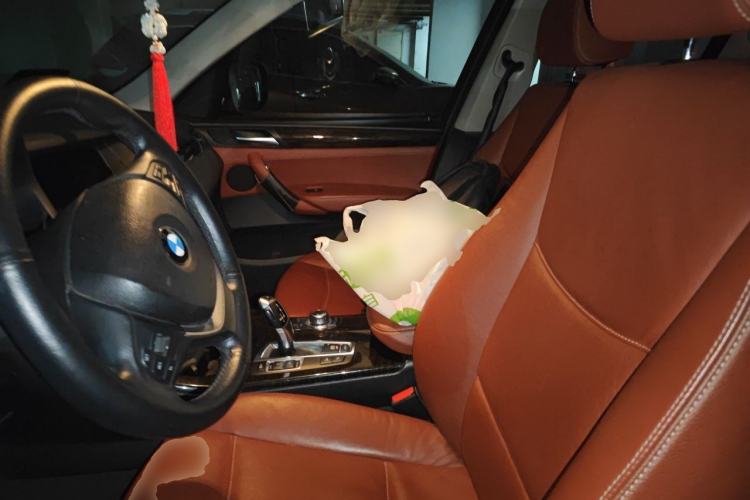 Used BMW X3 2011 xDrive28i Luxury Model Left Front Seat