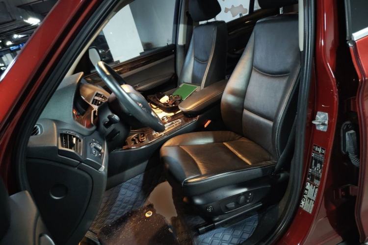 Used BMW X3 2011 xDrive28i Luxury Model Left Front Seat