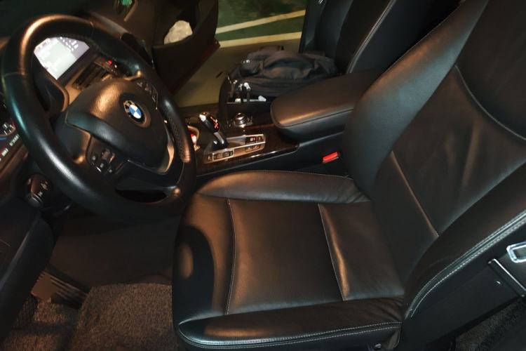 Used BMW X3 2011 xDrive28i Leading Model Left Front Seat