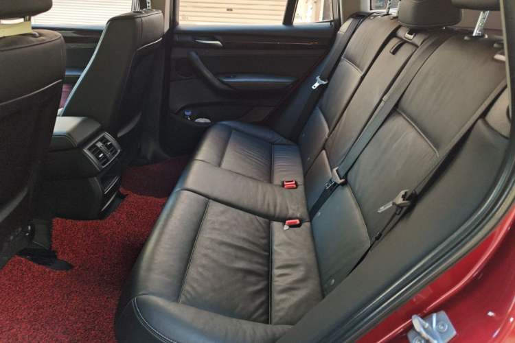 Used BMW X3 2011 xDrive28i Luxury Model Left Rear Seat
