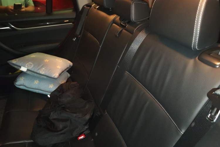 Used BMW X3 2011 xDrive28i Leading Model Left Rear Seat