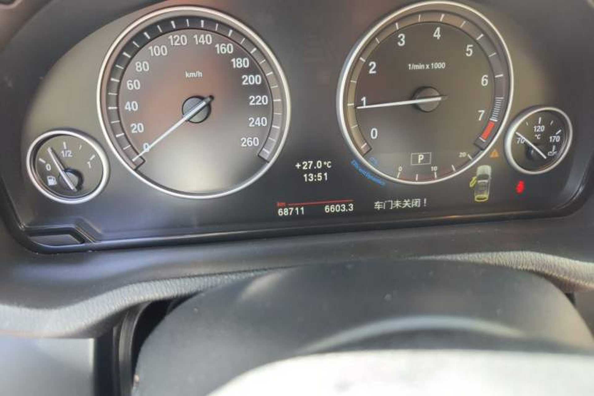 Used BMW X3 2011 xDrive35i Luxury Model Odometer Close Up