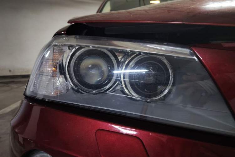 Used BMW X3 2011 xDrive28i Luxury Model Right Front Headlight