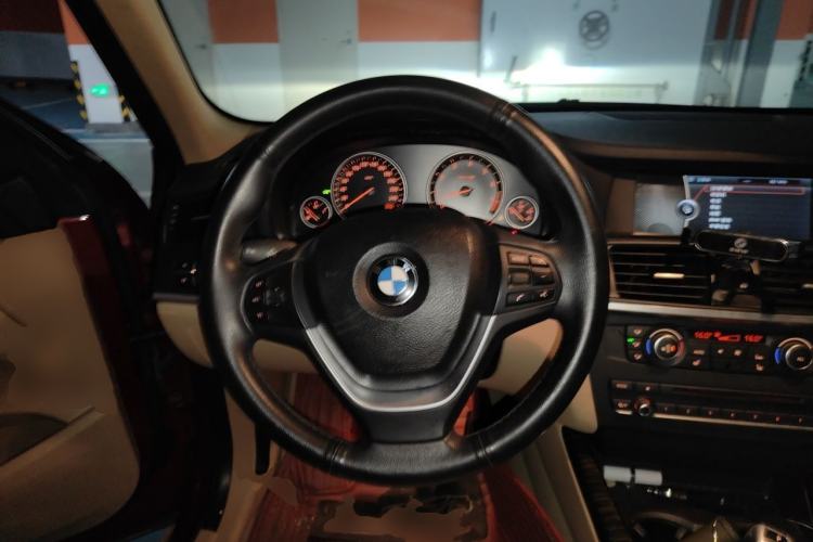 Used BMW X3 2011 xDrive28i Luxury Model Steering Wheel