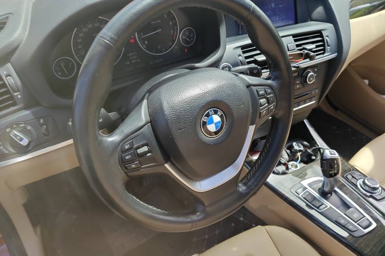 Used BMW X3 2011 xDrive28i Luxury Model Steering Wheel