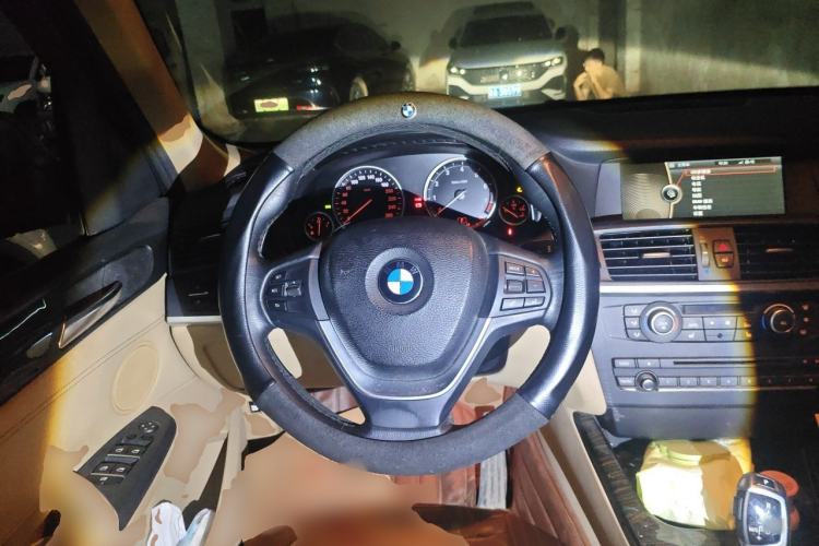 Used BMW X3 2011 xDrive28i Luxury Model Steering Wheel