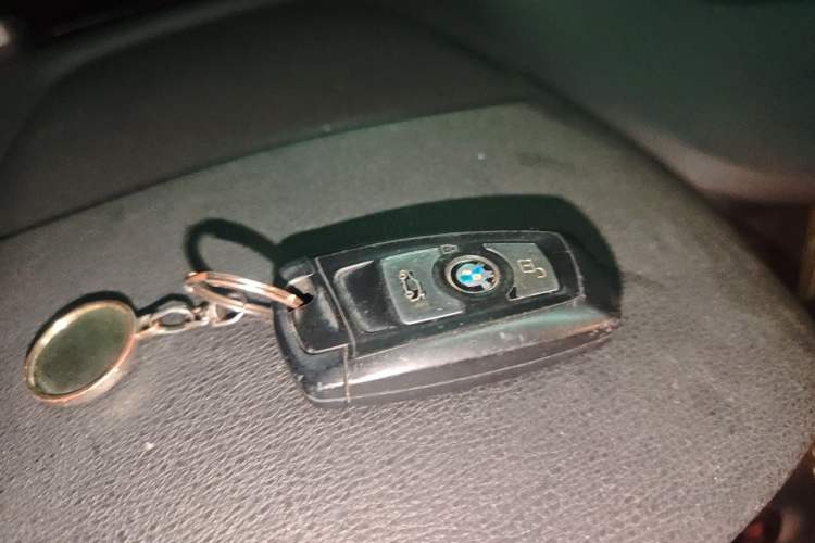 Used BMW X3 2011 xDrive28i Luxury Model Vehicle Key