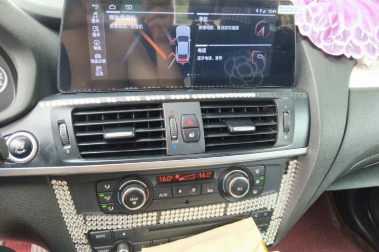 Used BMW X3 2011 xDrive28i Leading Model Audio And AC Panel