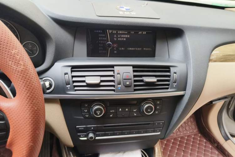 Used BMW X3 2011 xDrive35i Luxury Model Audio And AC Panel