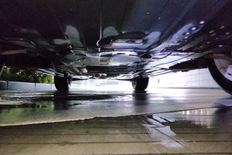 Used BMW X3 2011 xDrive28i Luxury Model Chassis Front
