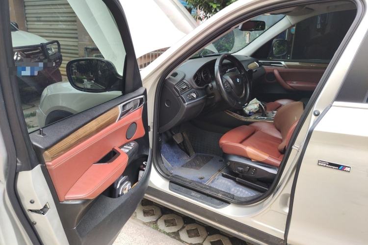 Used BMW X3 2011 xDrive35i Luxury Model Driver Seat