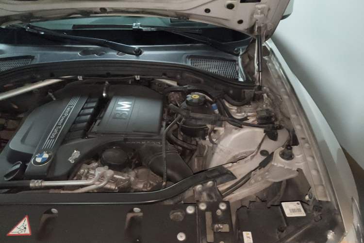 Used BMW X3 2011 xDrive35i Luxury Model Engine Bay Left