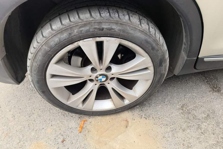 Used BMW X3 2011 xDrive35i Luxury Model Exterior 7