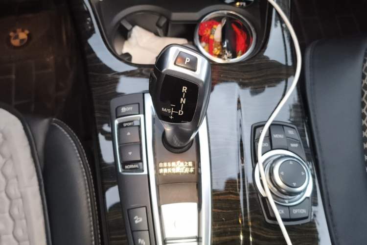 Used BMW X3 2011 xDrive28i Luxury Model Gear Lever