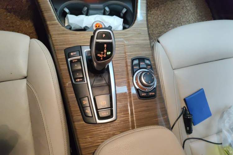 Used BMW X3 2011 xDrive35i Luxury Model Gear Lever