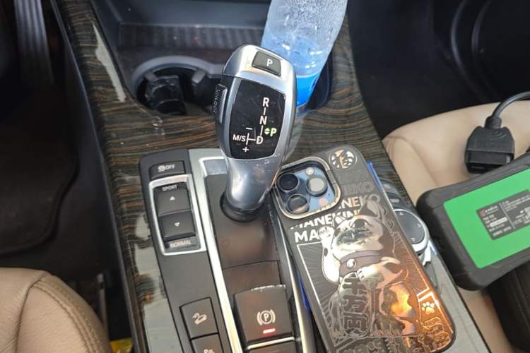 Used BMW X3 2011 xDrive28i Luxury Model Gear Lever