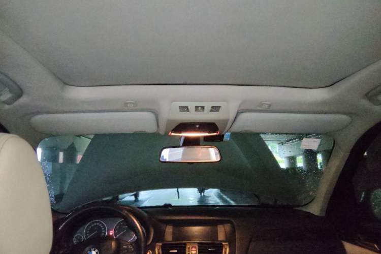 Used BMW X3 2011 xDrive28i Luxury Model Headliner