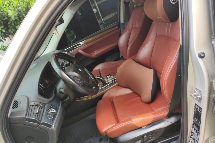 Used BMW X3 2011 xDrive35i Luxury Model Left Front Seat